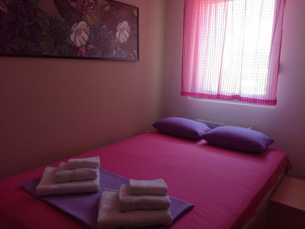 Naissa Apartment Ni Exteriör bild