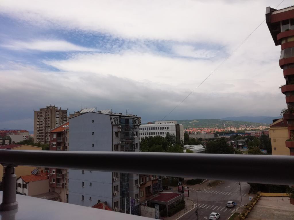 Naissa Apartment Ni Exteriör bild