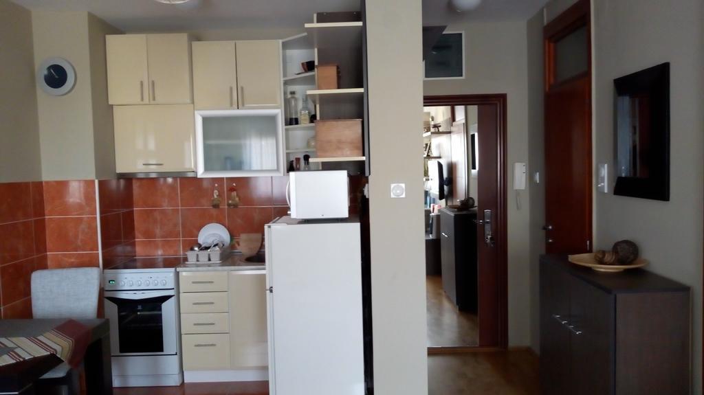Naissa Apartment Ni Exteriör bild